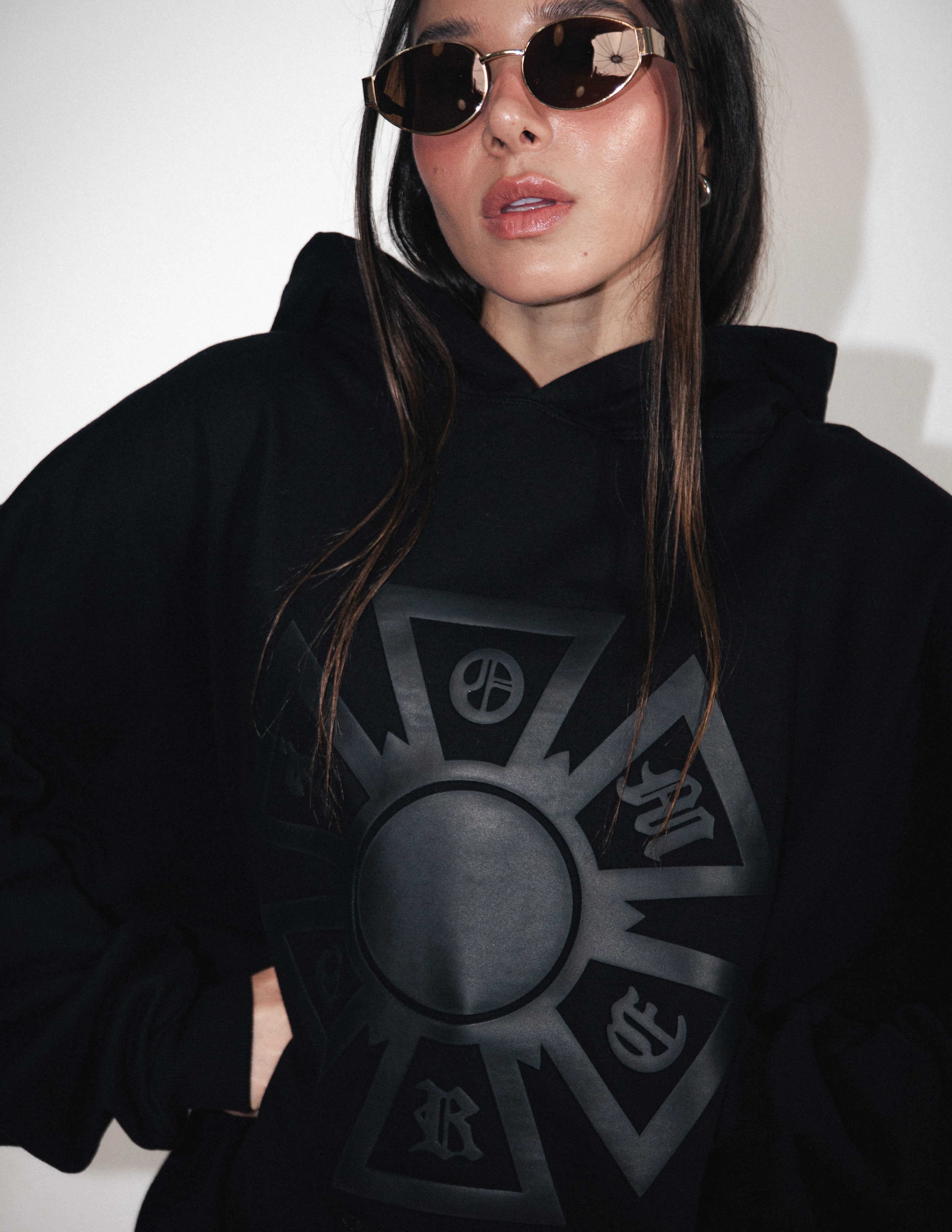 HOODIE OMERTA NEGRO