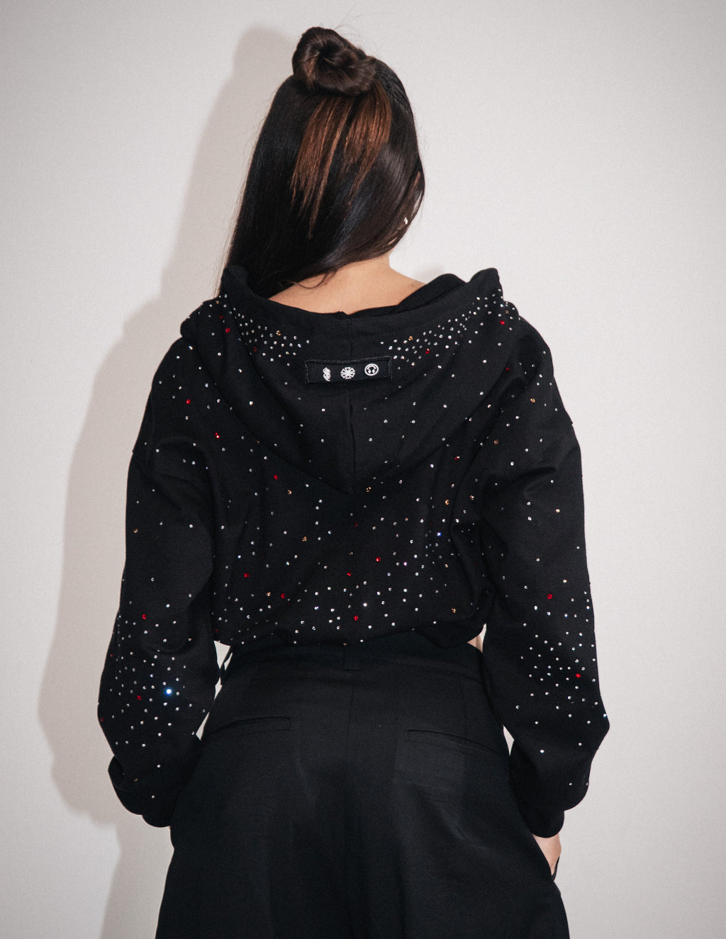 BLACK CROP HOODIE OMERTA